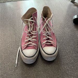 Light pink platform converse